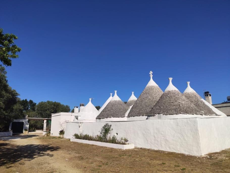 I Trulli D'A Ross Villa Ceglie Messapica Ngoại thất bức ảnh
