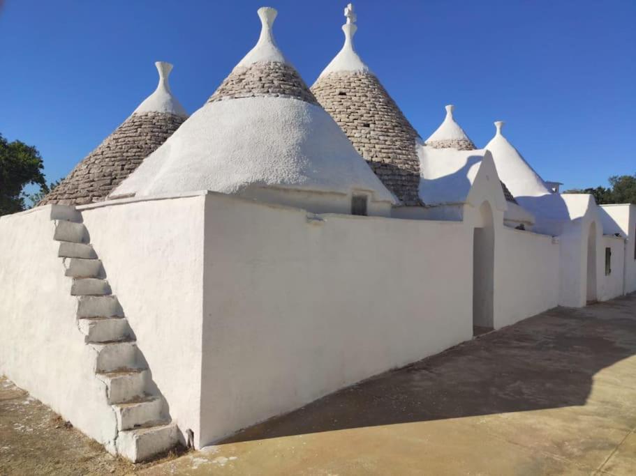 I Trulli D'A Ross Villa Ceglie Messapica Ngoại thất bức ảnh